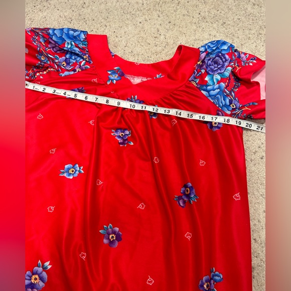 Red Floral Granada red floral size small Muu Muu - Picture 4 of 7